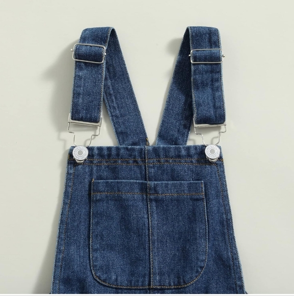 NWT Toddler Flared Distressed Denim Overalls Size 90 (2T/3T) - Picture 4 of 7